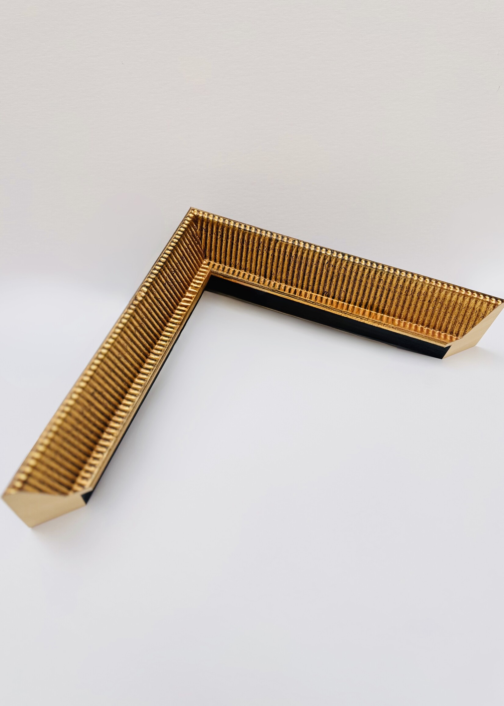 Cannelure breed goud - Cannelure breed goud - F008