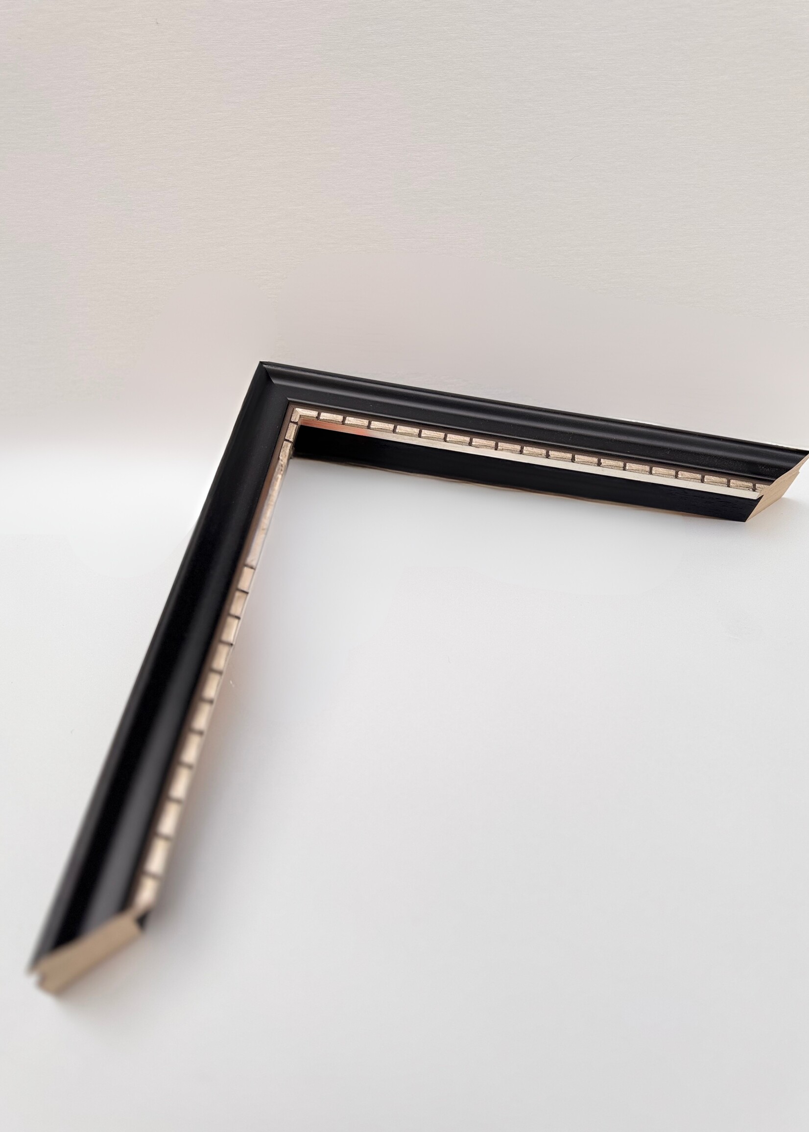 Silverline Noir - Silverline noir - F023
